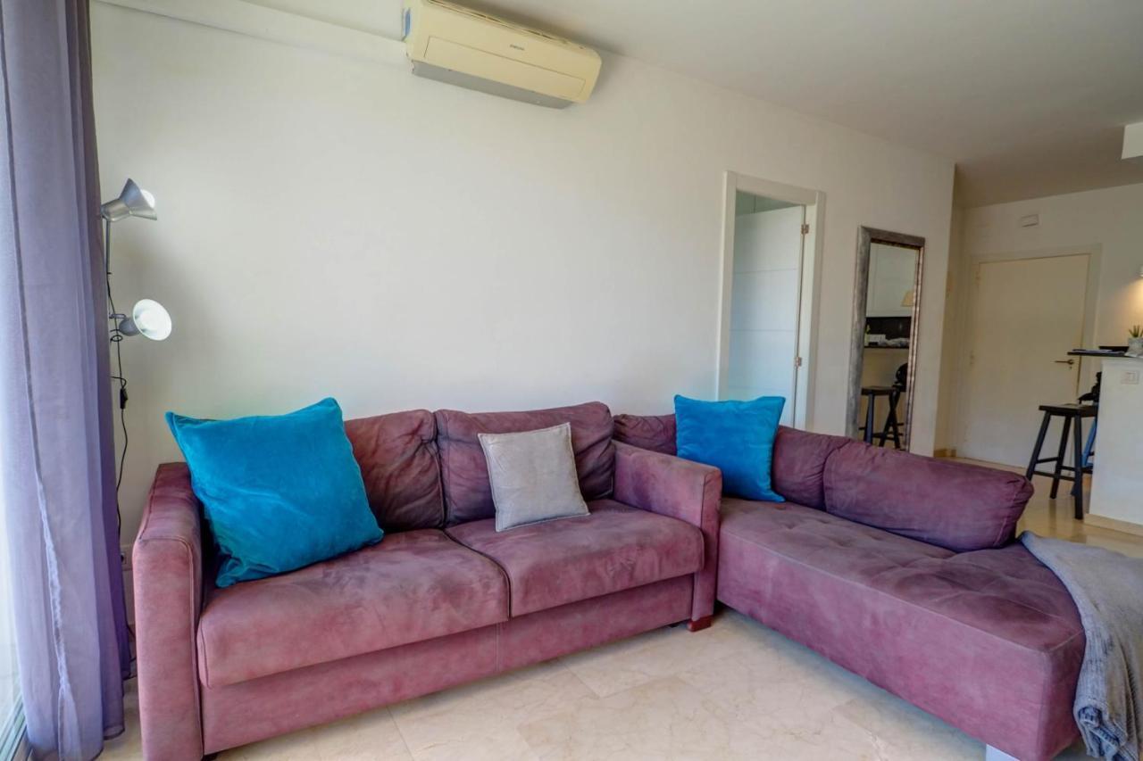 Mediterraneo Seaview Apartment By Hello Homes Sitges Esterno foto