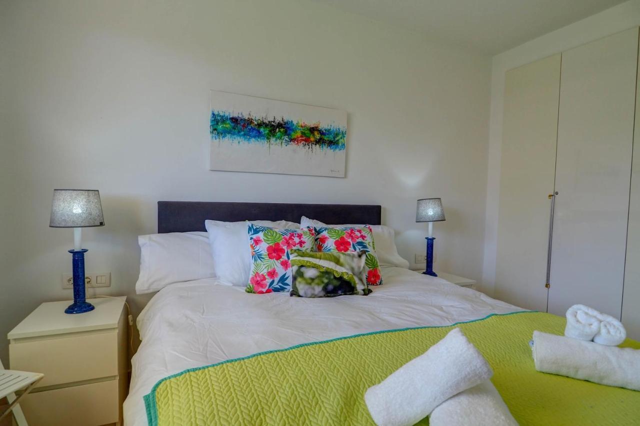Mediterraneo Seaview Apartment By Hello Homes Sitges Esterno foto
