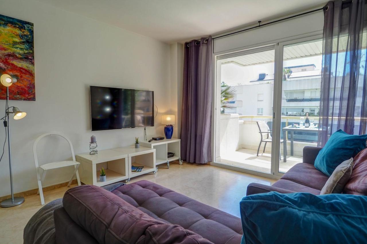 Mediterraneo Seaview Apartment By Hello Homes Sitges Esterno foto