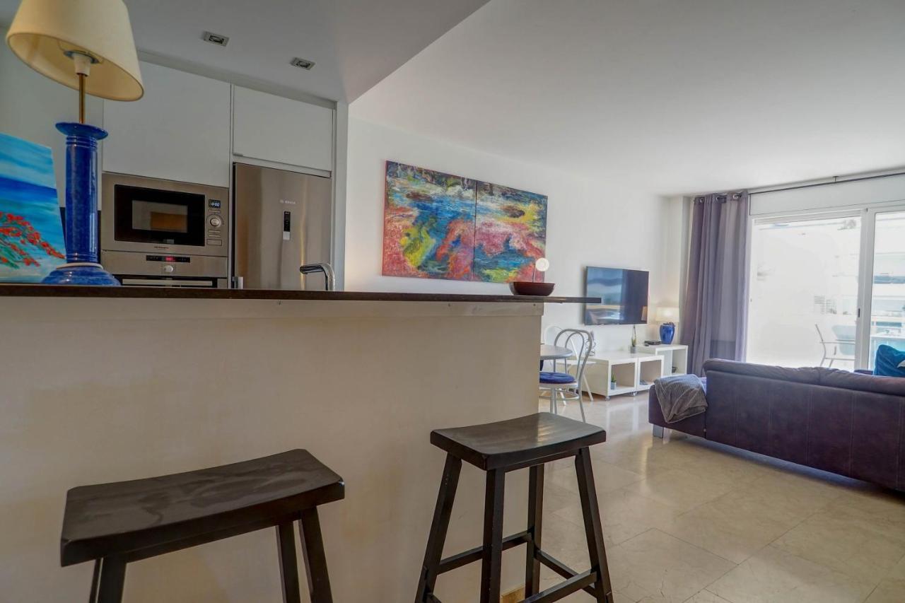 Mediterraneo Seaview Apartment By Hello Homes Sitges Esterno foto